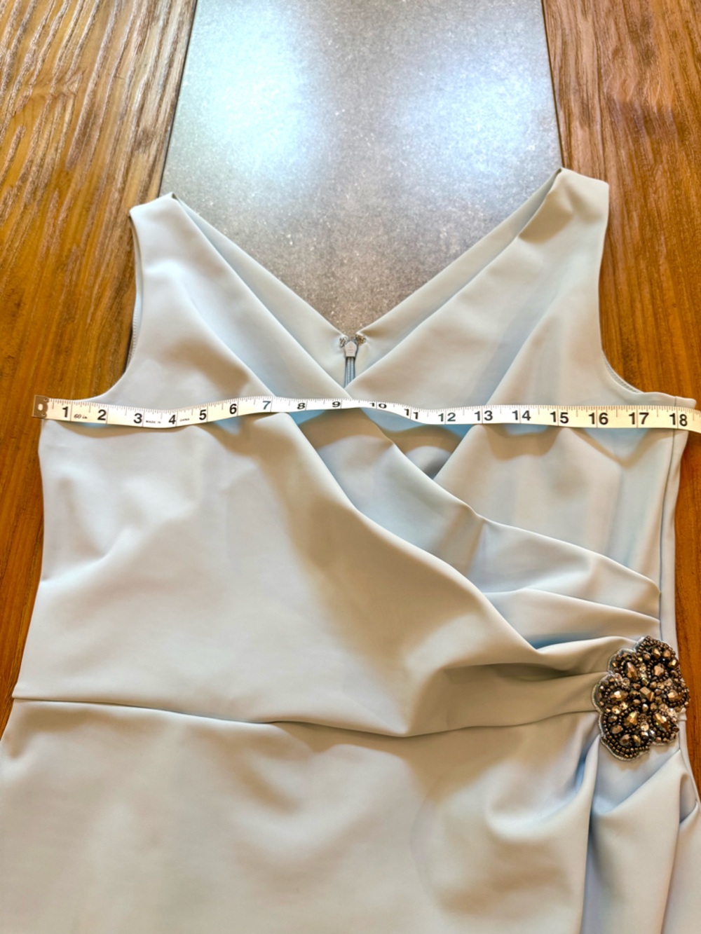 Alex Evenings Surplice Ruched Sheath Dress Rhinestone Brooch Light Blue Size 14 - Picture 8 of 10